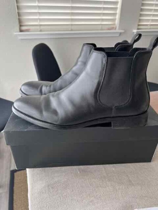 Banana Republic Men\'s Sutter Chelsea Boots - Size 10.5 main image 6